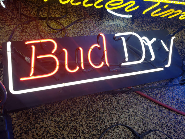 BUD DRY NEON SIGN