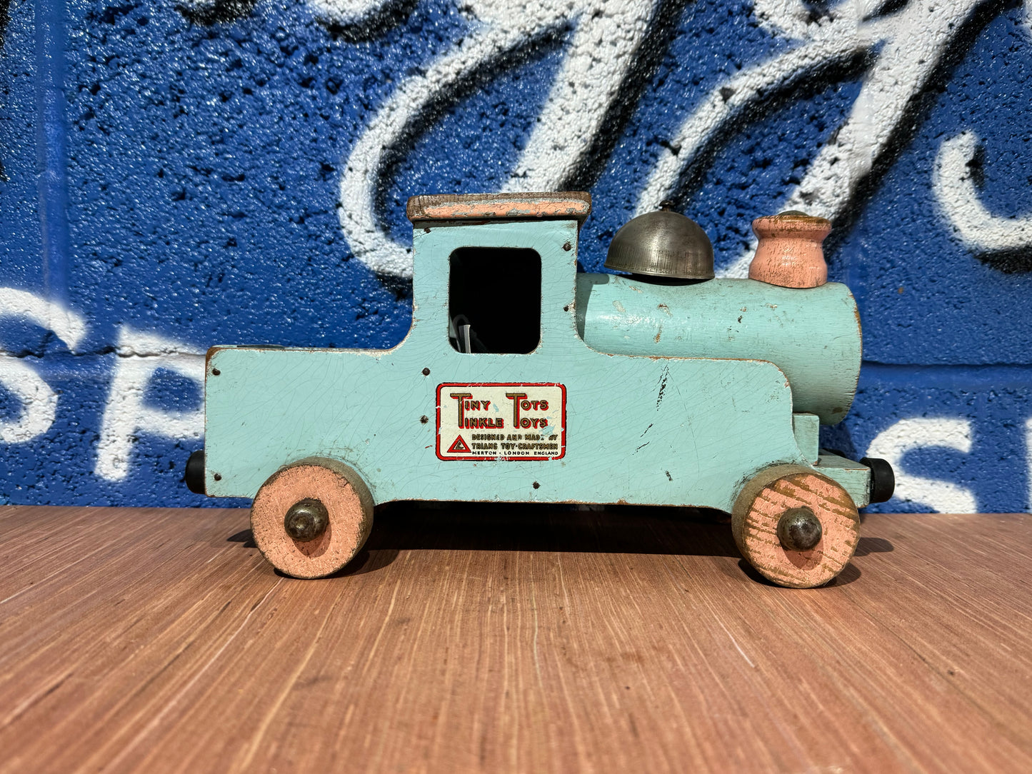 TINY TOTS TINKLE TOYS BLUE AND PINK WOODEN TRAIN