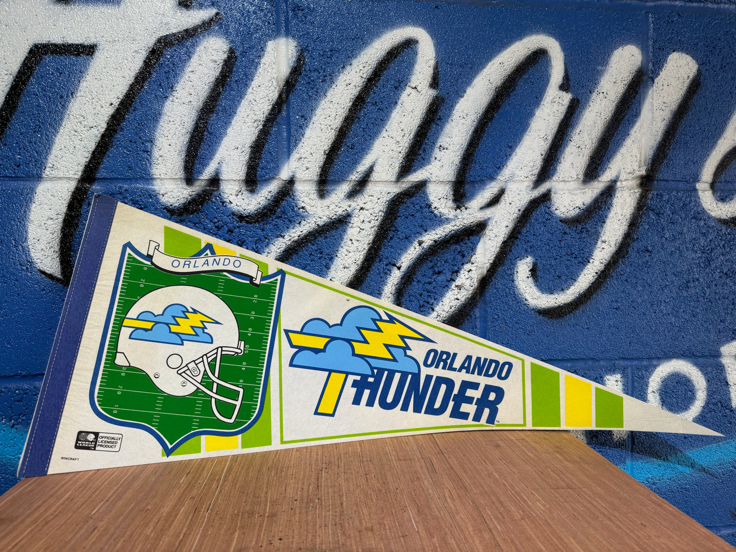 VINTAGE WORLD LEAGUE ORLANDO THUNDER FELT PENNANT