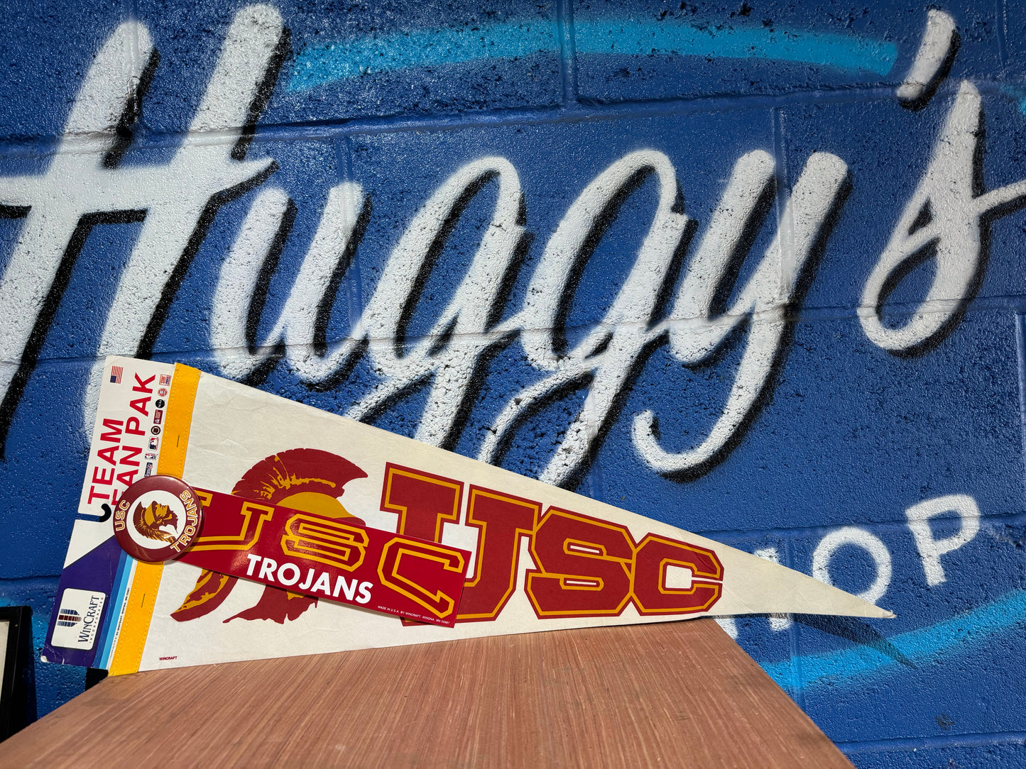 USC TROJANS BADGE STICKER AND FELT PENNANT