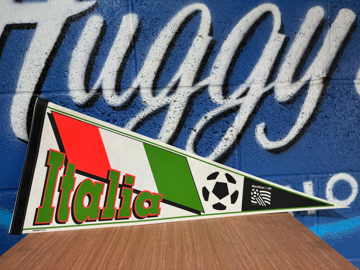 VINTAGE USA WORLD CUP 1994 ITALIA FELT PENNANT