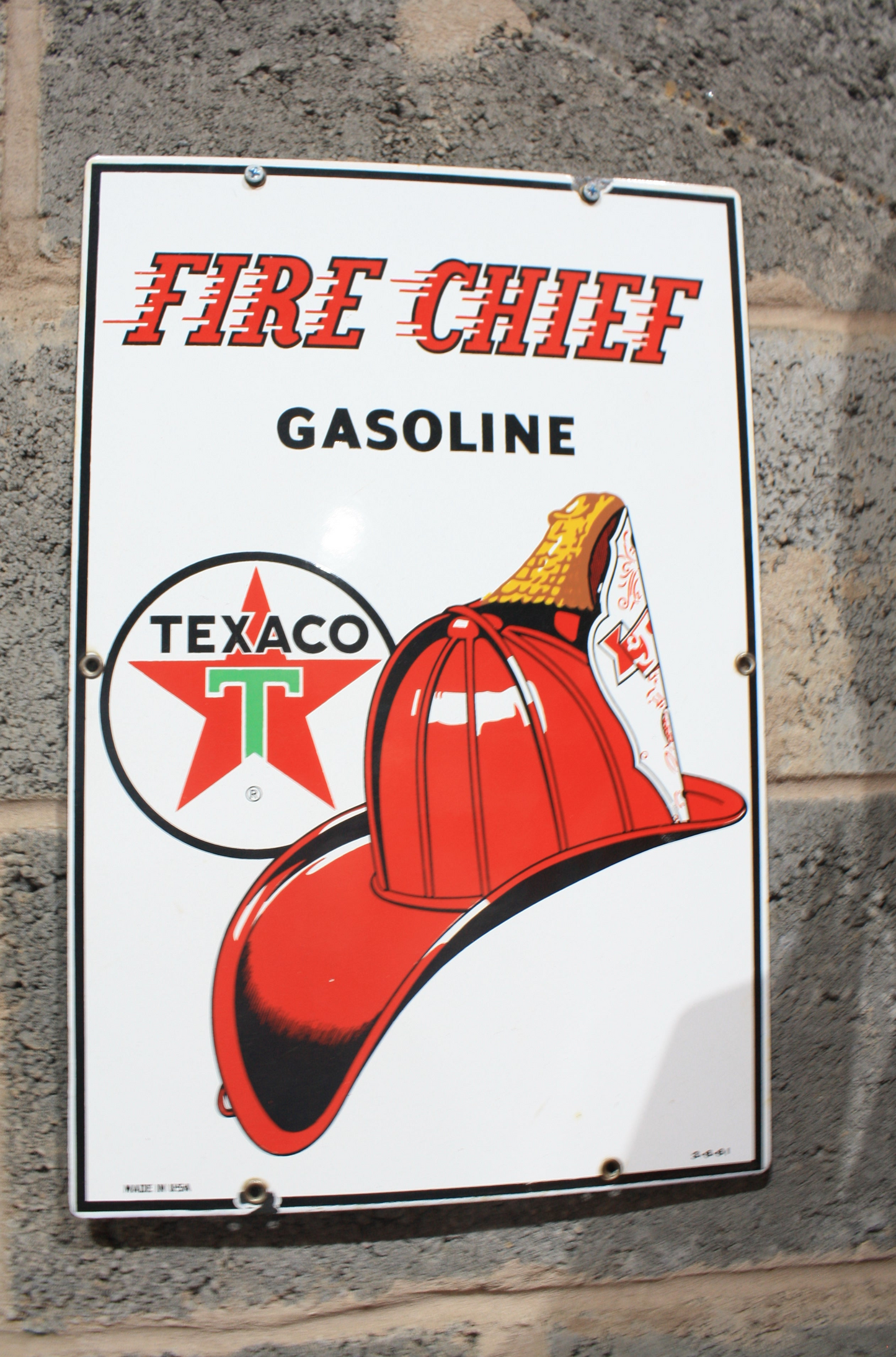 VINTAGE 1962 TEXACO FIRE CHIEF GASOLINE PORCELAIN SIGN