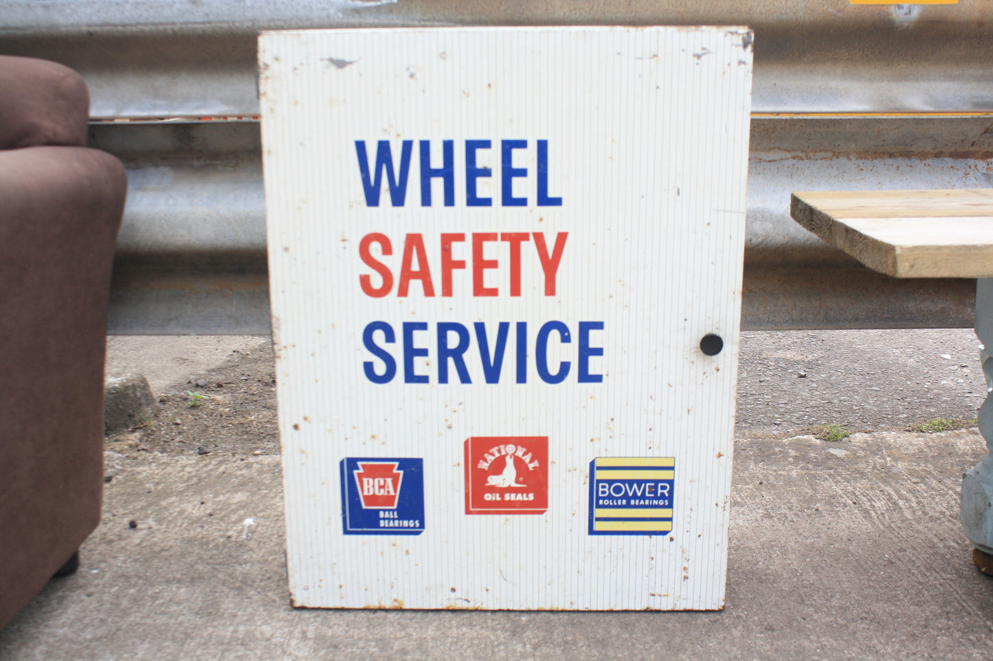 VINTAGE FEDERAL MOGUL WHEEL SAFETY DISPLAY CABINET