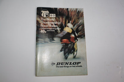 VINTAGE 1968-76 TT ISLE OF MAN OFFICIAL TRACK PROGRAMME AND GUIDES