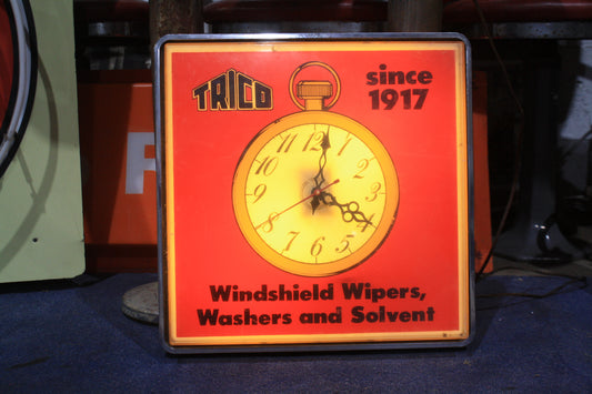 VINTAGE TRICO AUTO DEALER LIGHT UP WALL CLOCK