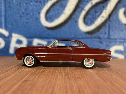 1963 FORD FALCON 1/18 SCALE DIECAST ROAD SIGNATURE TOY