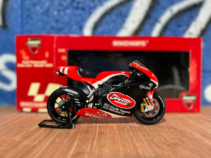 RARE DUCATI DESMOSEDICI RUBEN XAUS MOTOGP 2004