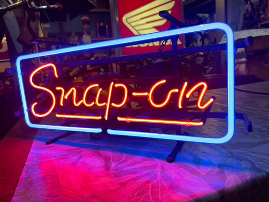 1970s SNAP ON TOOLS NEON SIGN LIGHT